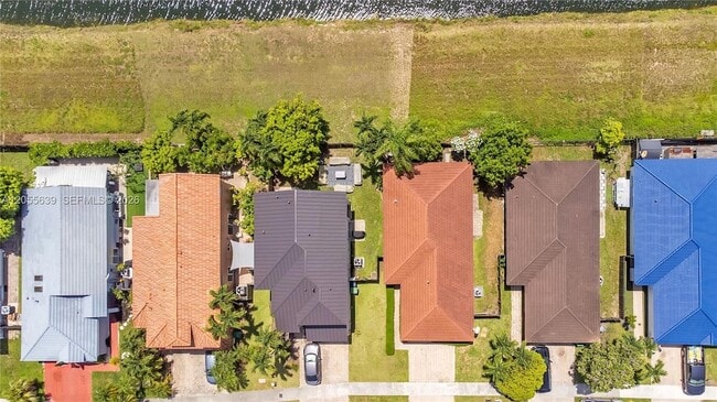 Building Photo - 14530 SW 156th Ave