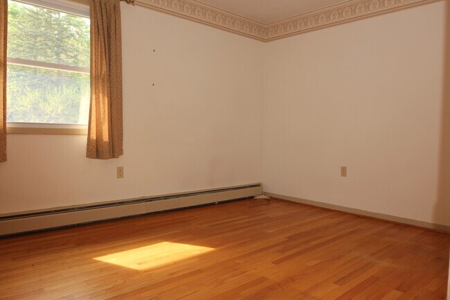 BR #3 - 73 Birchwood Ln