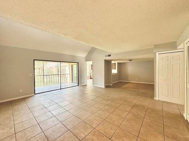 Building Photo - 5143 Puritan Cir
