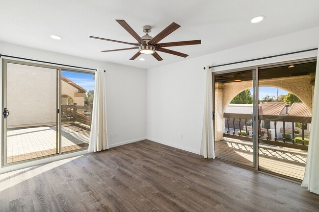 Building Photo - Luxury Living in the Heart of McCormick Ranch!