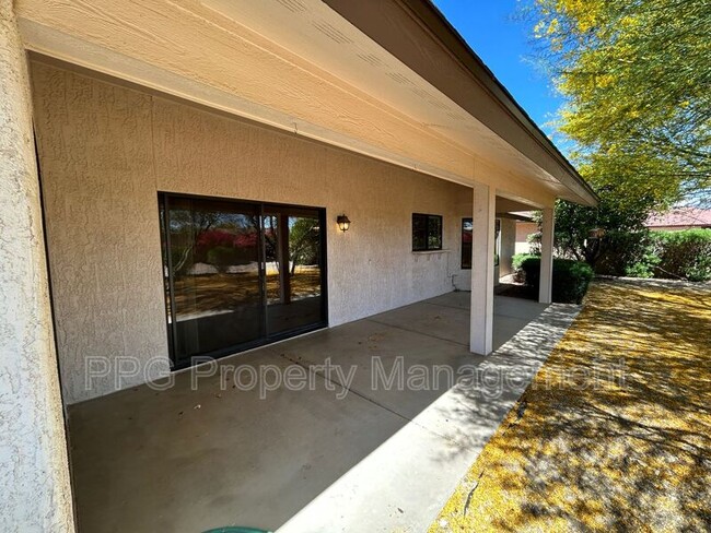 Building Photo - 18407 N 137th Dr