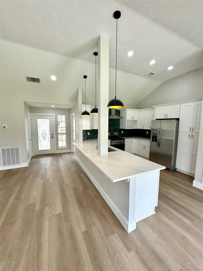 Building Photo - 1406 Kent Way