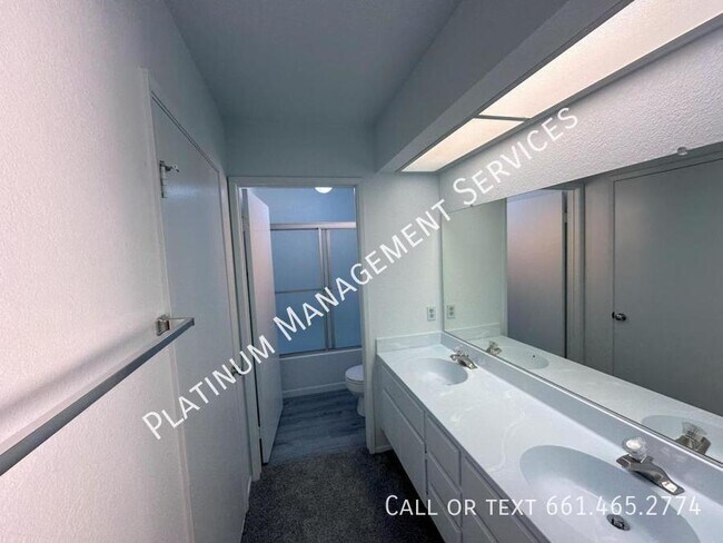 Building Photo - 3063 W Ave J4