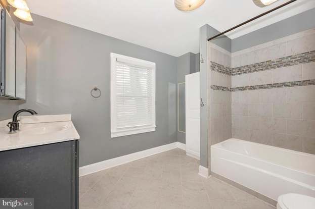 Building Photo - 15213 Clear Spring Rd