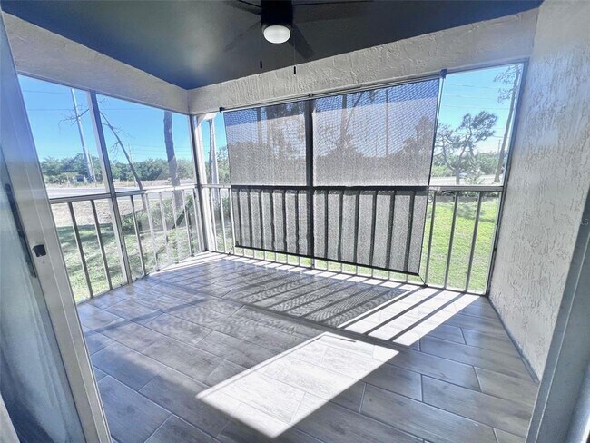 Building Photo - 7828 Hardwick Dr