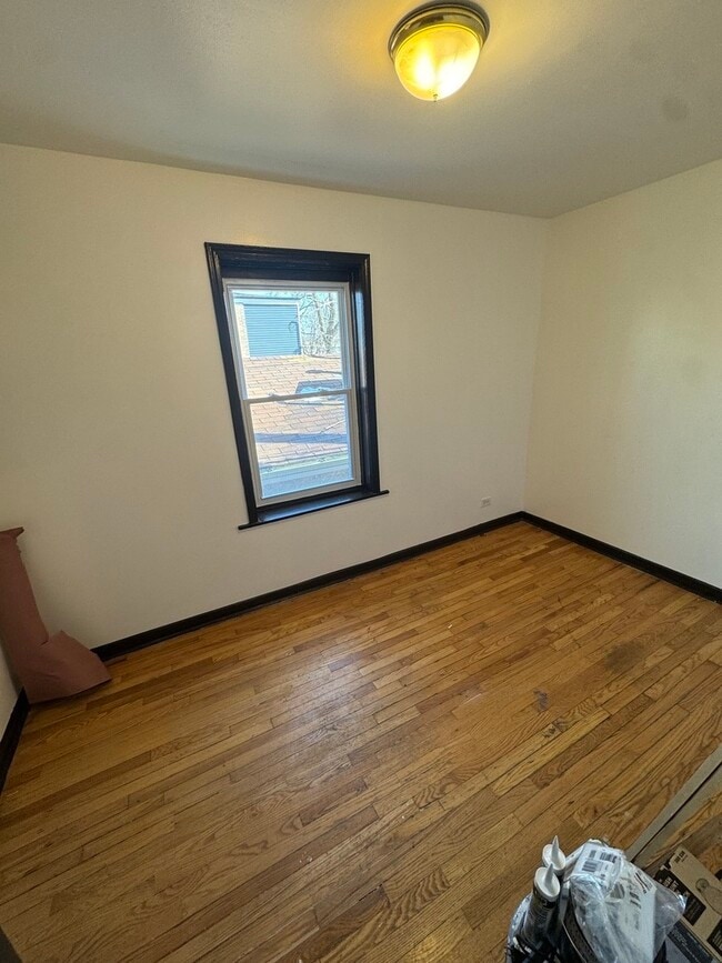 Building Photo - 4251 W Haddon Ave