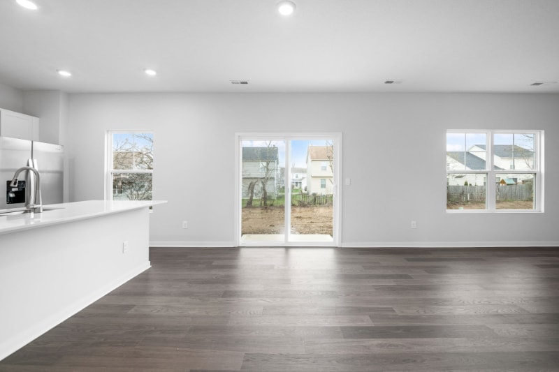 Building Photo - 883 Allegro Dr