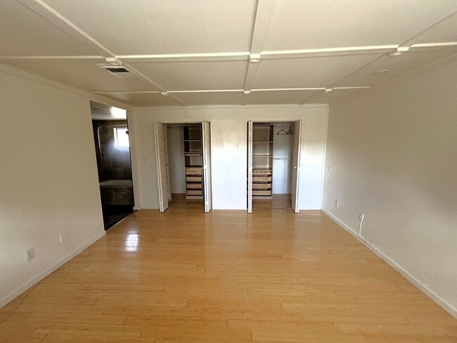 Building Photo - 6592 Le Blan Way