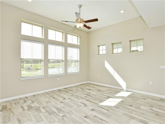 Building Photo - 109 Harborside Dr