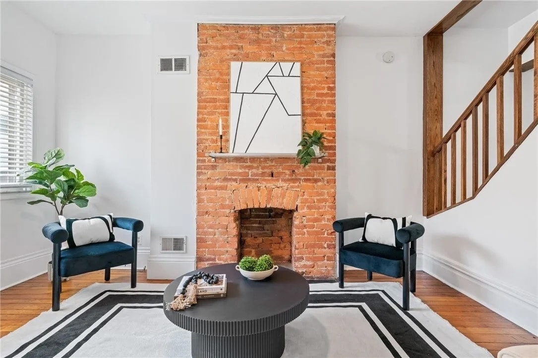 Building Photo - 3817 Howley St