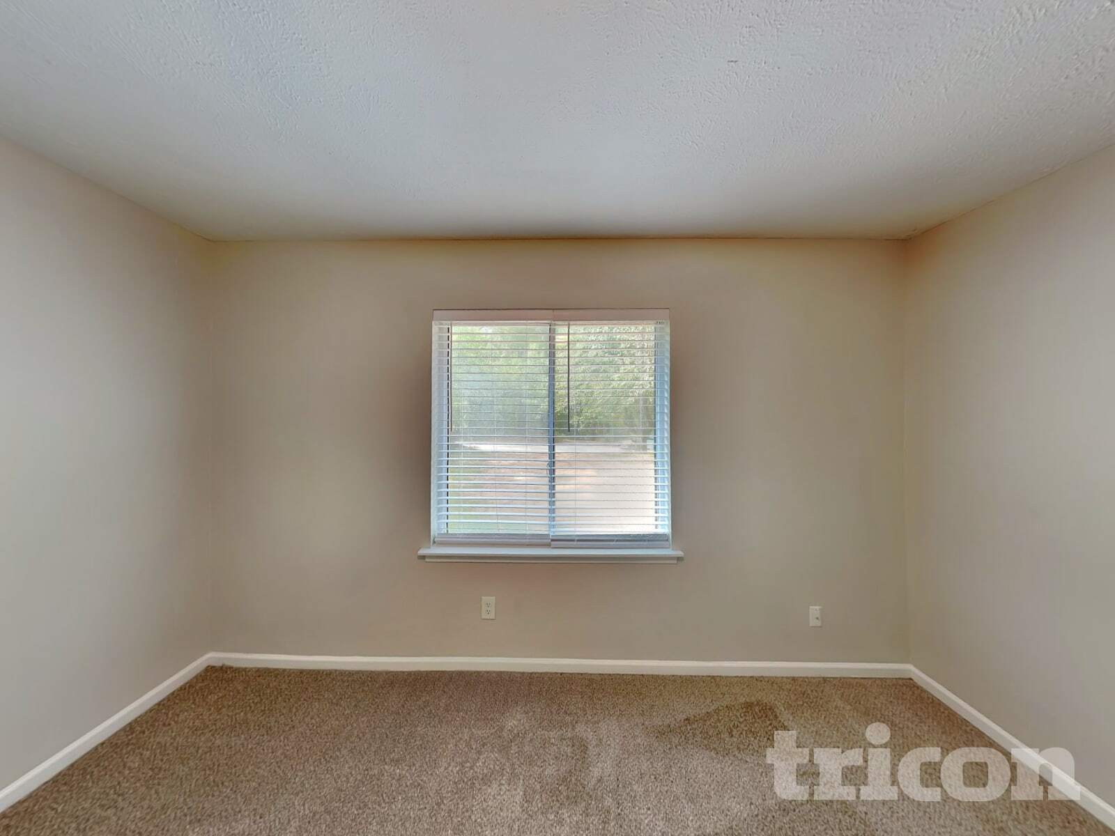 Building Photo - 3182 Lake Monroe Rd