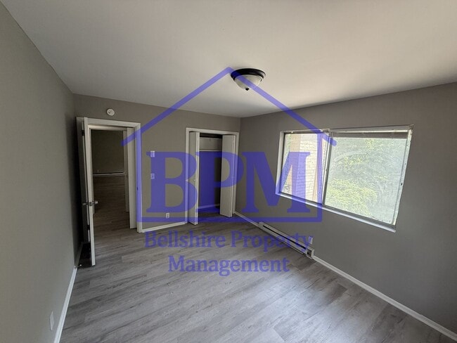 Building Photo - Budget-Friendly 2 Bed, 1 Bath Apartment – ...