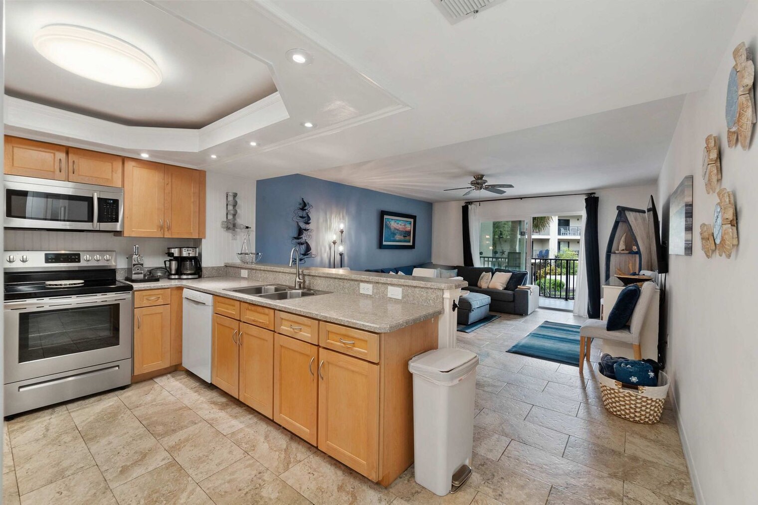 Building Photo - 850-A1A A1A Beach Blvd