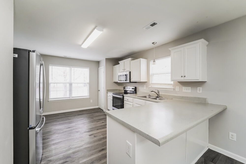 Building Photo - 5113 Autumn Oak Dr