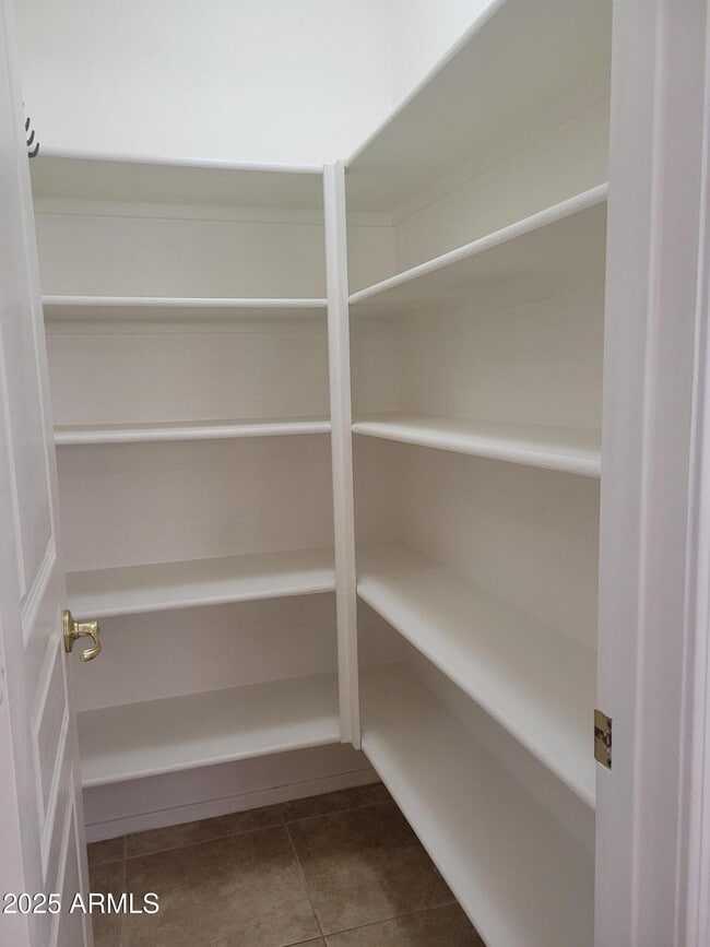 Building Photo - 3064 E Winged Foot Dr