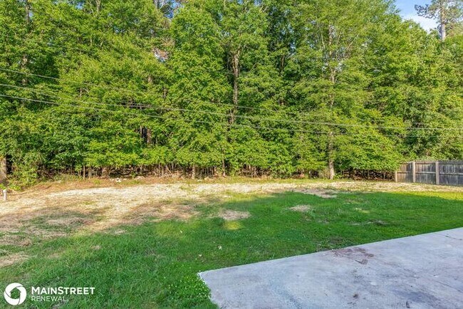 Building Photo - 5702 Willow Dr, Durham, NC 27712