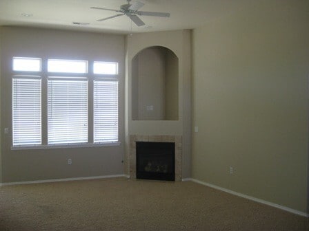Building Photo - Beautiful West Richland Home with RV Parking!