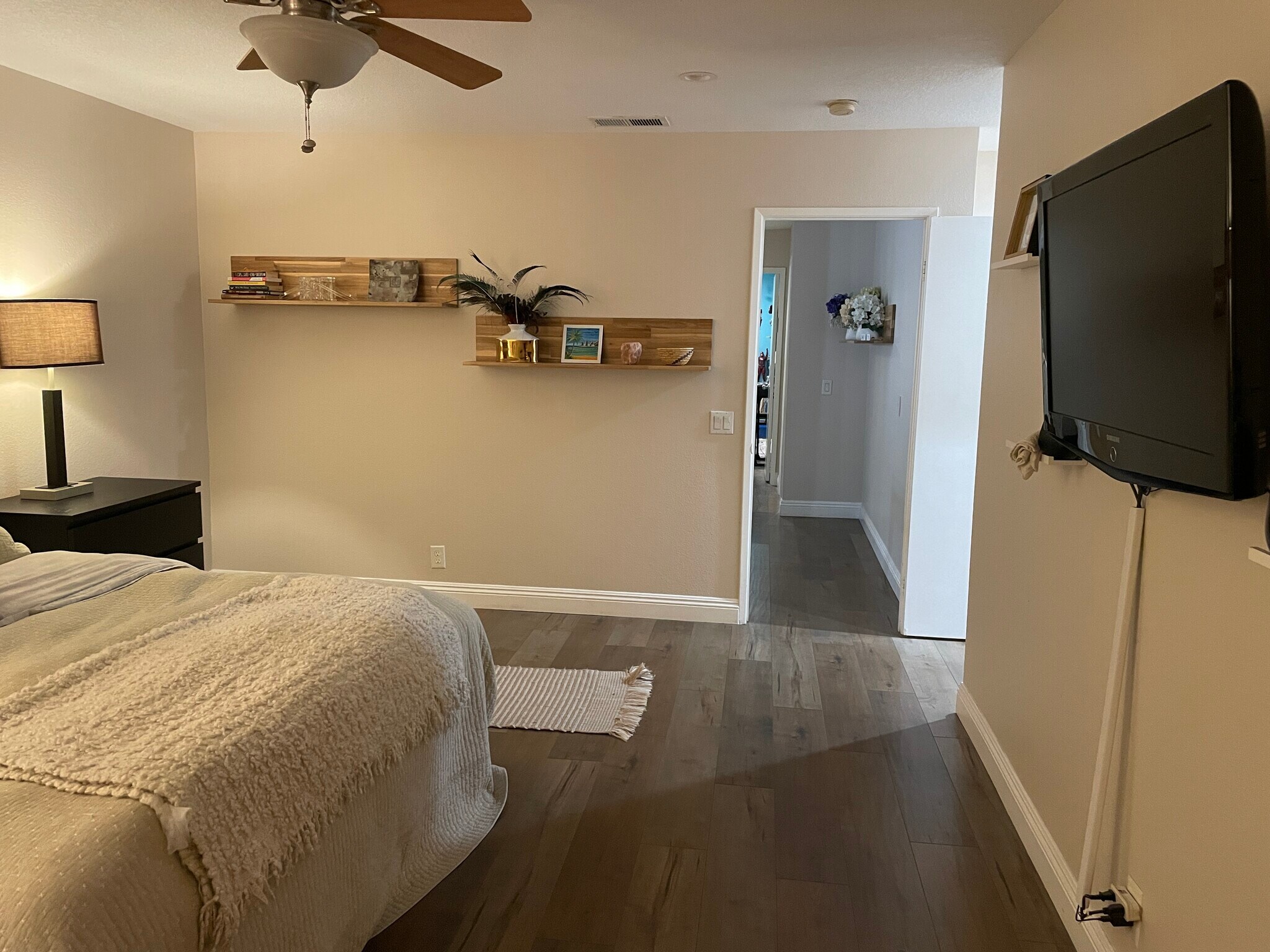 Building Photo - 19220 Index St