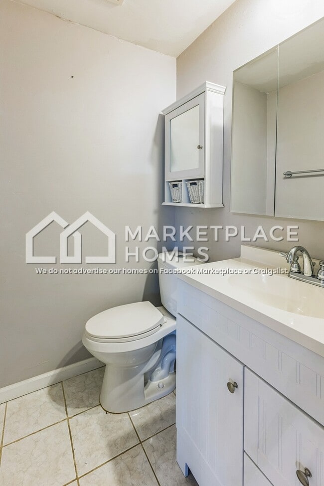 Building Photo - 502 Red Bridge Ct