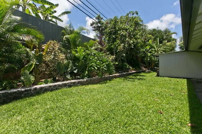 Building Photo - 44-012 Kaimalu Pl