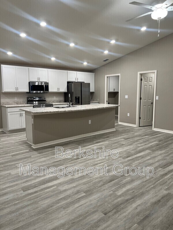 Building Photo - 1142 Brook Meadow Dr