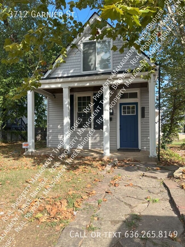 Primary Photo - Beautiful Home in Tower Grove South