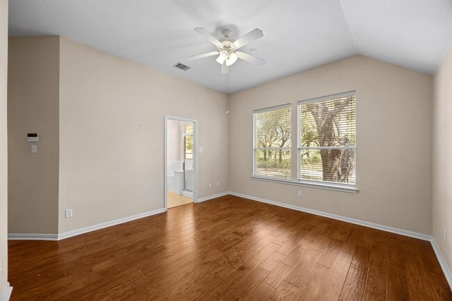 Building Photo - 3808 Noe Ln
