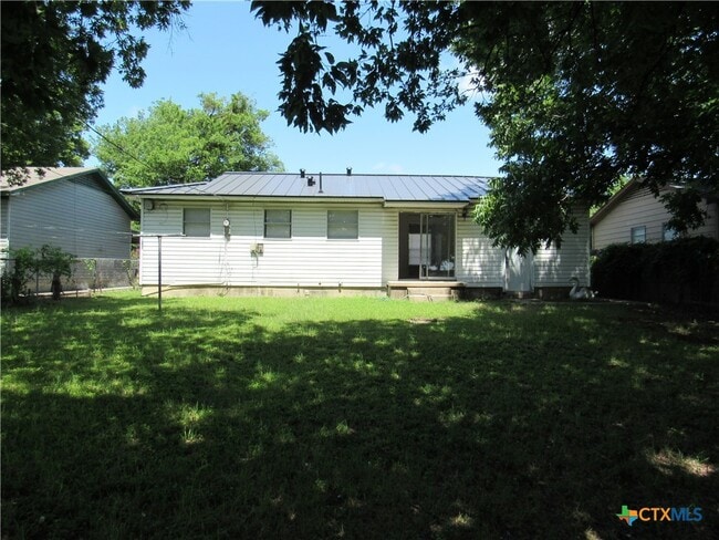 Building Photo - 1200 Jefferis Ave