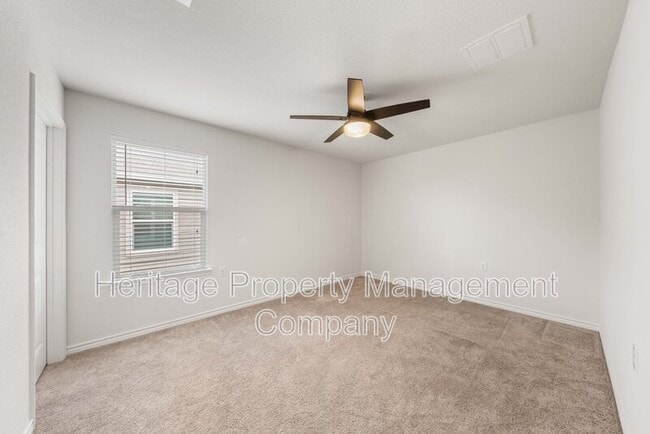 Building Photo - 7347 Bluebonnet Bay