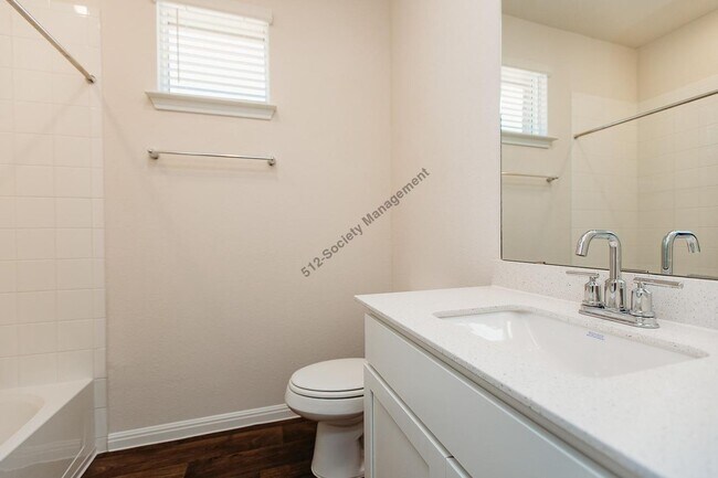 Building Photo - 108 Finley Rae Dr