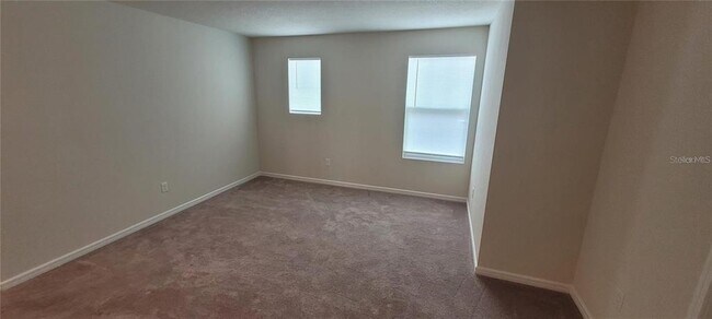 Building Photo - 1556 Aspen Ave