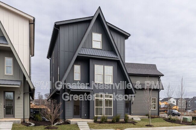 Building Photo - 539 Midnight Wy