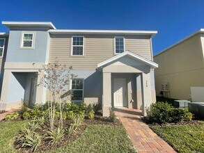 Building Photo - Williams Preserve-Brand New Townhouse-354 Annabelle Way Davenport