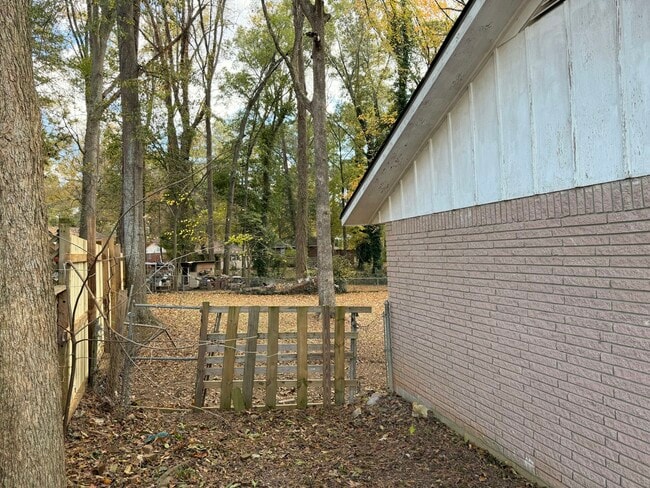 Building Photo - 8450 Gettysburg Ct