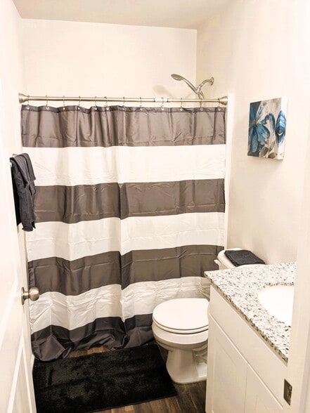 Building Photo - 768 Pantego Blvd SE