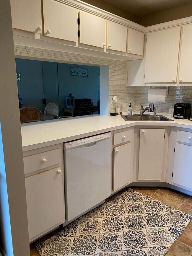 Building Photo - 4468 NE Ocean Blvd