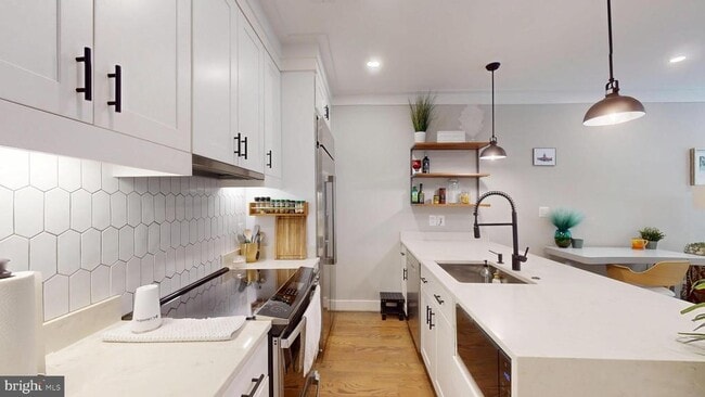 Building Photo - 226 Kentucky Ave SE