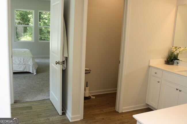 Building Photo - 3520 Pickens Lndg Dr