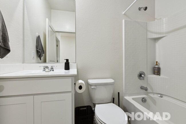 Building Photo - Charming 3BR House in Tolleson