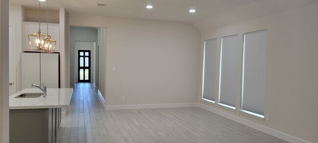 Building Photo - 135 Harlequin Duck Ct