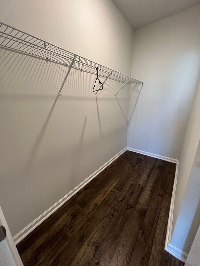 Building Photo - 3BD/ 2BA house in Forestbrook Cove