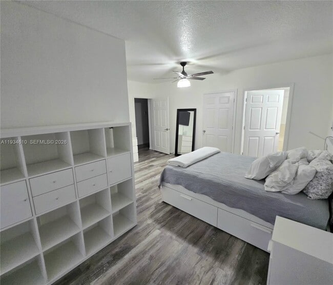 Building Photo - 2007 Belmont Ln