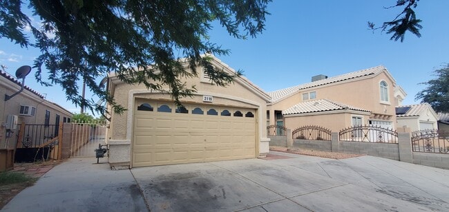 Building Photo - 2119 Raspberry Hill Rd