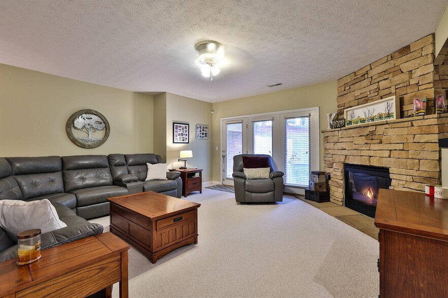 Lower Level Family Room with Walkout - 11633 Chancery Ln
