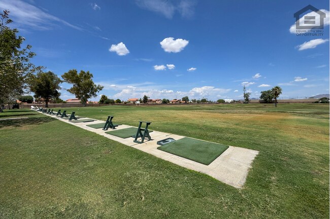 Building Photo - 1Bed/2Bath Furnished House in 55+ Age-Restricted Community in East Mesa!