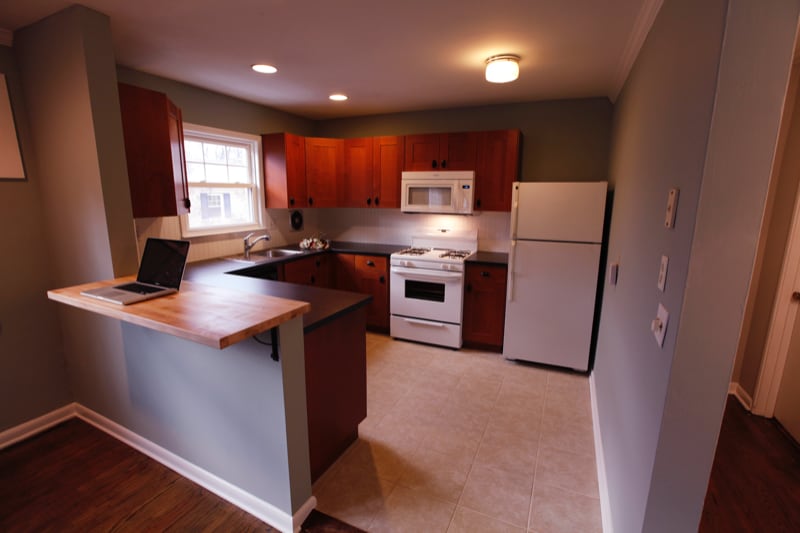 Building Photo - 1048 St Charles Ave NE