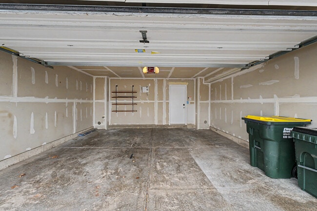 Building Photo - 534 Richard Brown Blvd