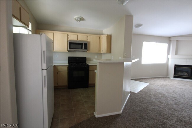 Building Photo - 1881 E Alexander Rd