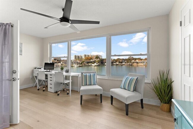 Building Photo - 5955 30th Ave S