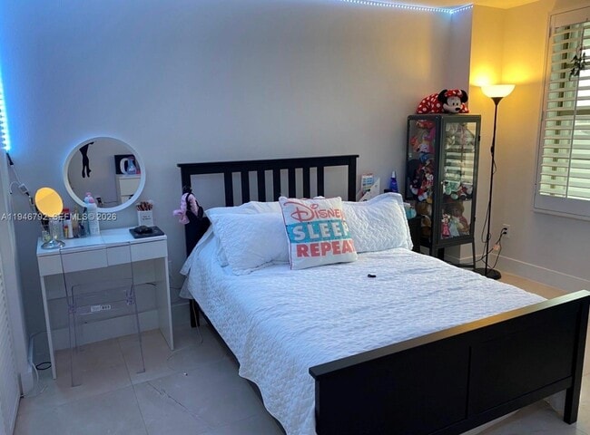 Building Photo - 155 Ocean Ln Dr